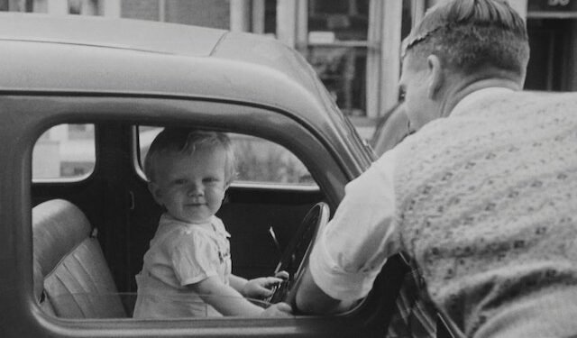 How to Adjust Nuna's Car Seat Straps?