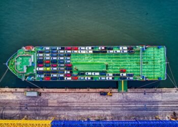 How To Send Car From Dubai To India?