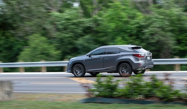 How many miles can a Lexus RX 350 last?