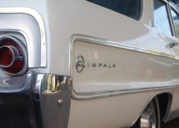 Where To Place Masonic Emblem On Car?