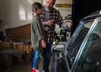 Will Airbag Deploy If Car Is Off?