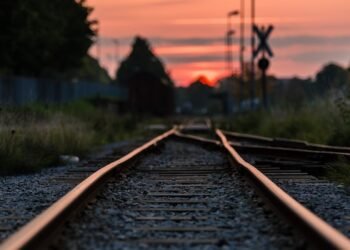 How Do Cars Get Stuck On Train Tracks?
