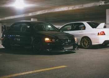 How To Remove Gorilla Glue From Car Paint?