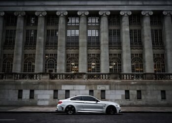 When Did They Stop Putting Ashtrays In Cars?