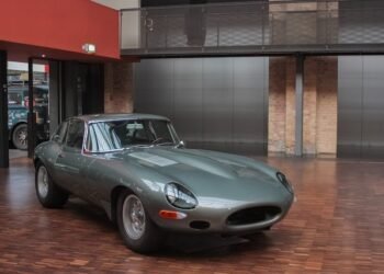 How To Turn Off A Car That Is Still Running?