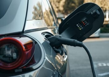 Will A Bad Battery Cause A Car To Stall?