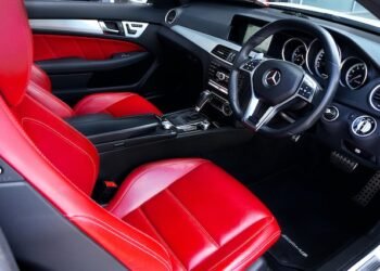 Will Car Battery Recharge itself Without Jump?