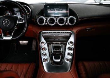 When Did They Stop Putting Cigarette Lighters In Cars?